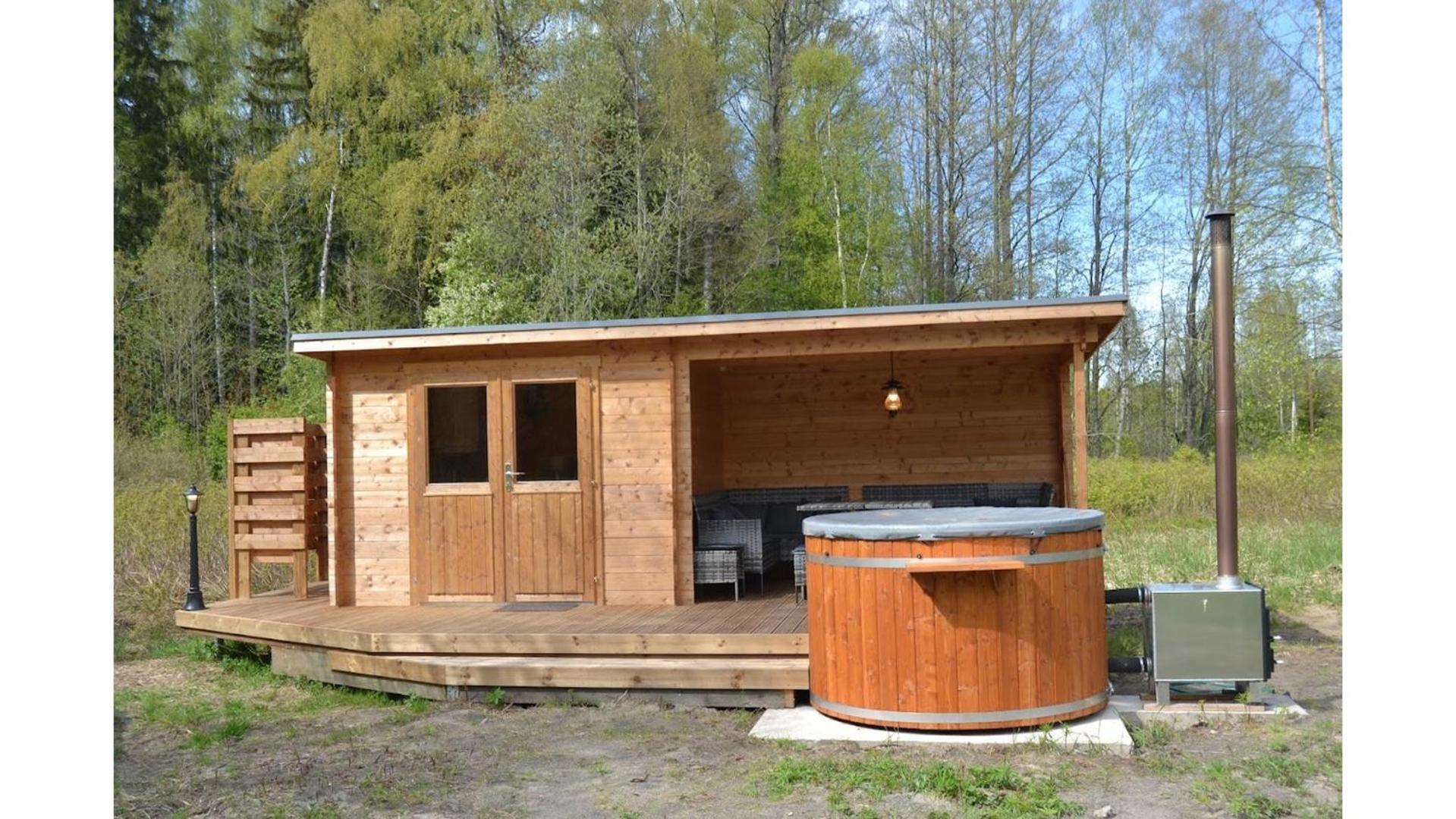 Moori Metsaonn- Forest Hut Campingplatz Korjuse